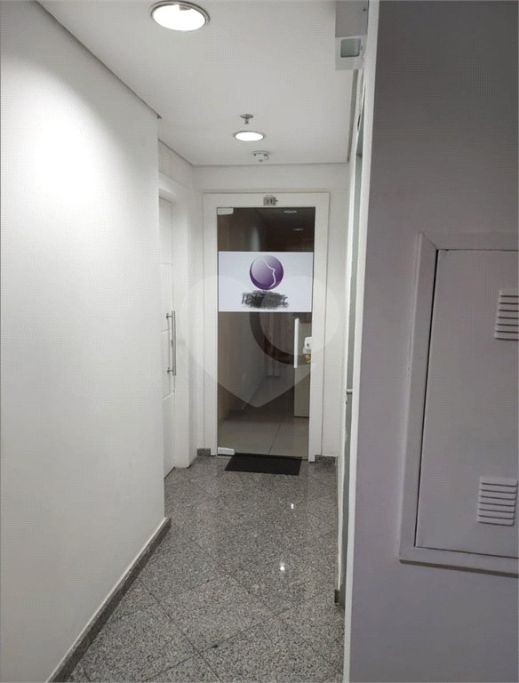Salas comerciais ideal para clinica médica, escritório de advocacia e etc.