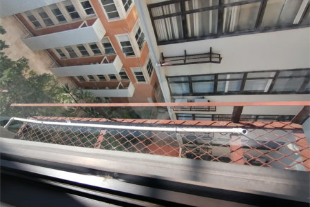 SALA COMERCIAL, ESPAÇO LIVRE DE 59m2, NA ÁREA NOBRE DA BELA VISTA.