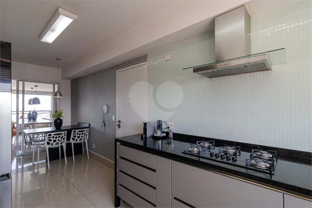 APARTAMENTO IPIRANGA COM 4 SUÍTES E 3 VAGAS - REFORMADO!