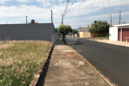 ?? TERRENO À VENDA — EXCELENTE LOCALIZAÇÃO