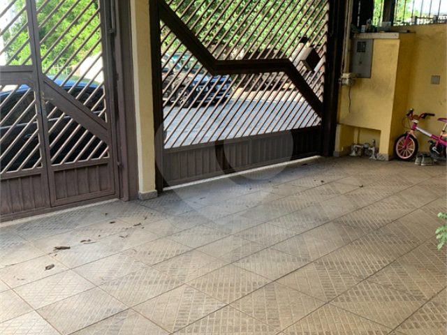 Sobrado à venda com 2 quartos em Santana, São Paulo, SP