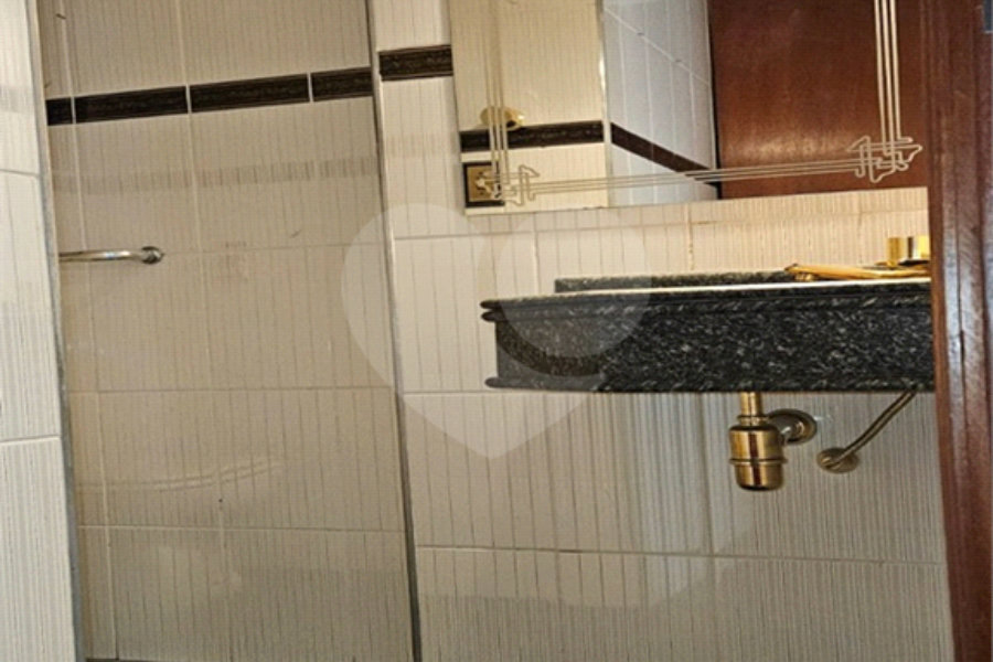 Apartamento à venda com 3 quartos, sendo 1 suíte, em Anália Franco, São Paulo, SP