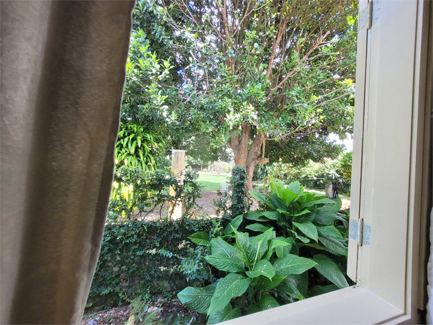Casa à venda com 4 quartos, sendo 2 suítes, no Centro, Santa Cruz Cabrália, BA
