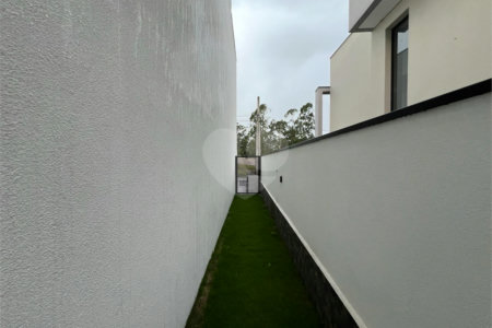 Casa à venda com 4 quartos, sendo 3 suítes,  no condomínio Mosaico Essence - Fase 1, Mogi das Cruzes - SP