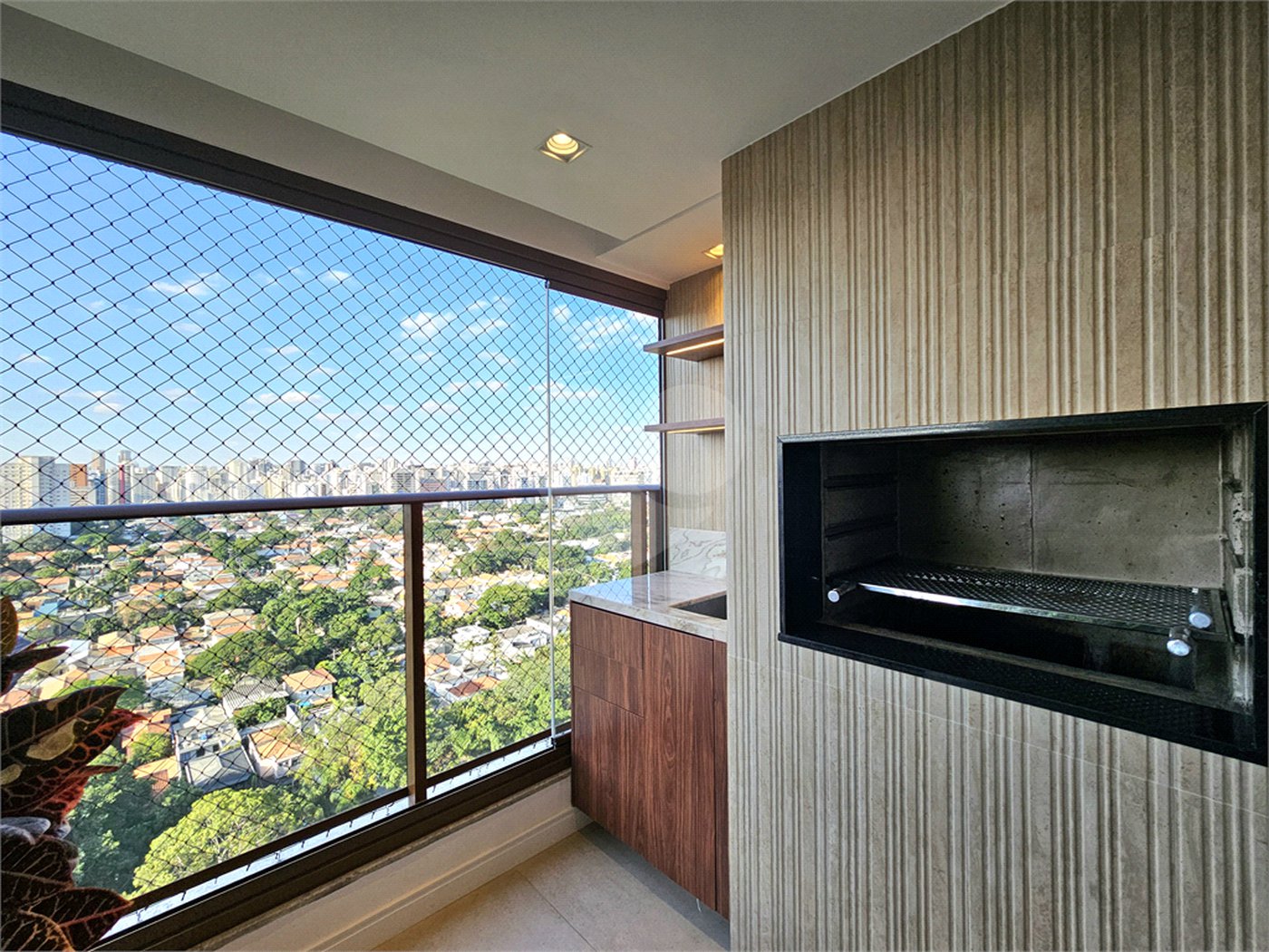 Apartamento à venda com 3 suítes em Brooklin Novo, São Paulo, SP