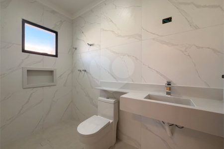 Casa à venda com 5 quartos, sendo 4 suítes, em Vila Rosália, Guarulhos, SP