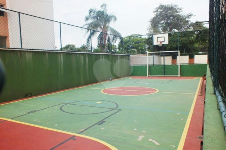 Apartamento à venda com 3 quartos, sendo 1 suíte, em Alto da Boa Vista, São Paulo, SP