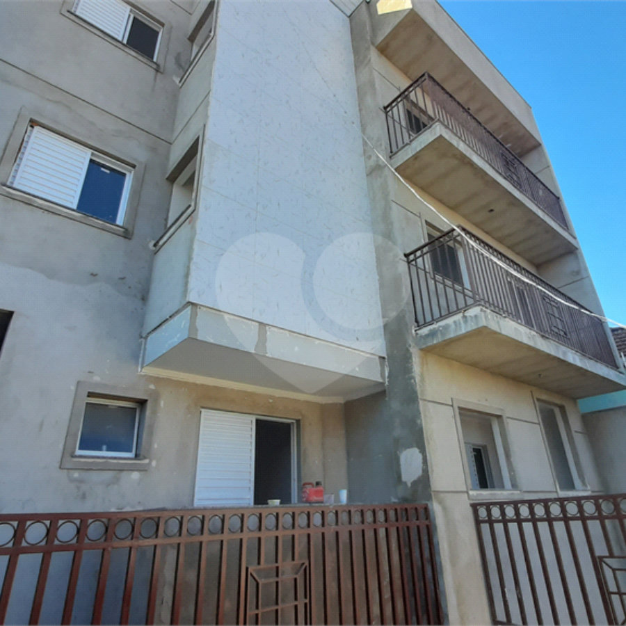 Casa à venda com 2 quartos no condomínio Residencial Luta, São Paulo - SP