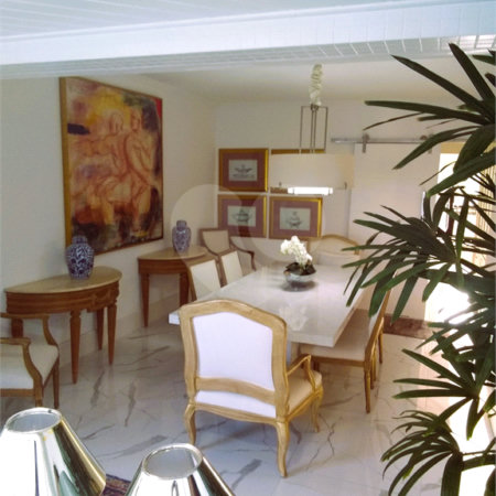 Apartamento à venda com 4 suítes em Vila Andrade, São Paulo, SP