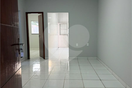 Casa à venda com 2 quartos em Ikaray, Várzea Grande, MT