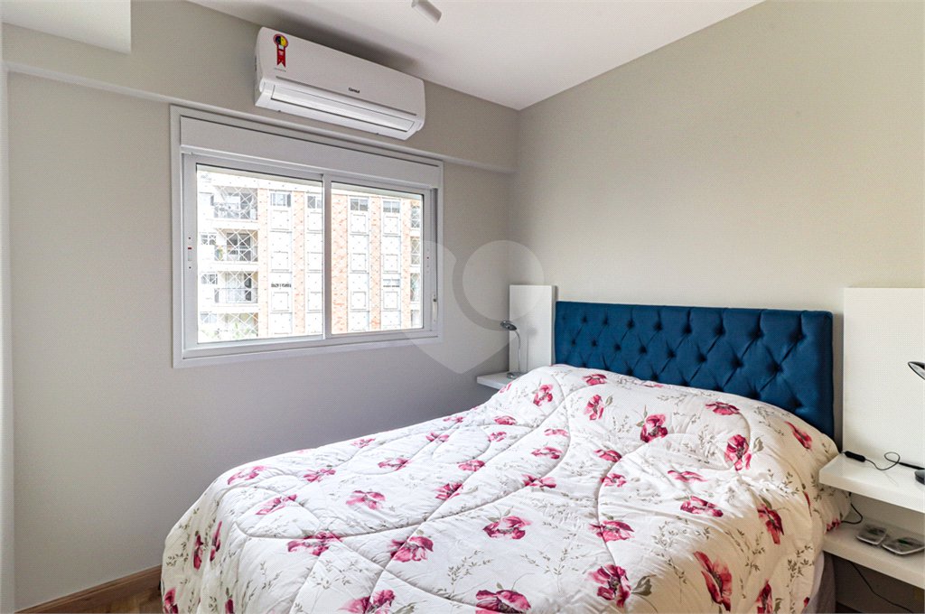 Apartamento à venda com 2 quartos, sendo 1 suíte,  em MORUMBI, São Paulo, SP
