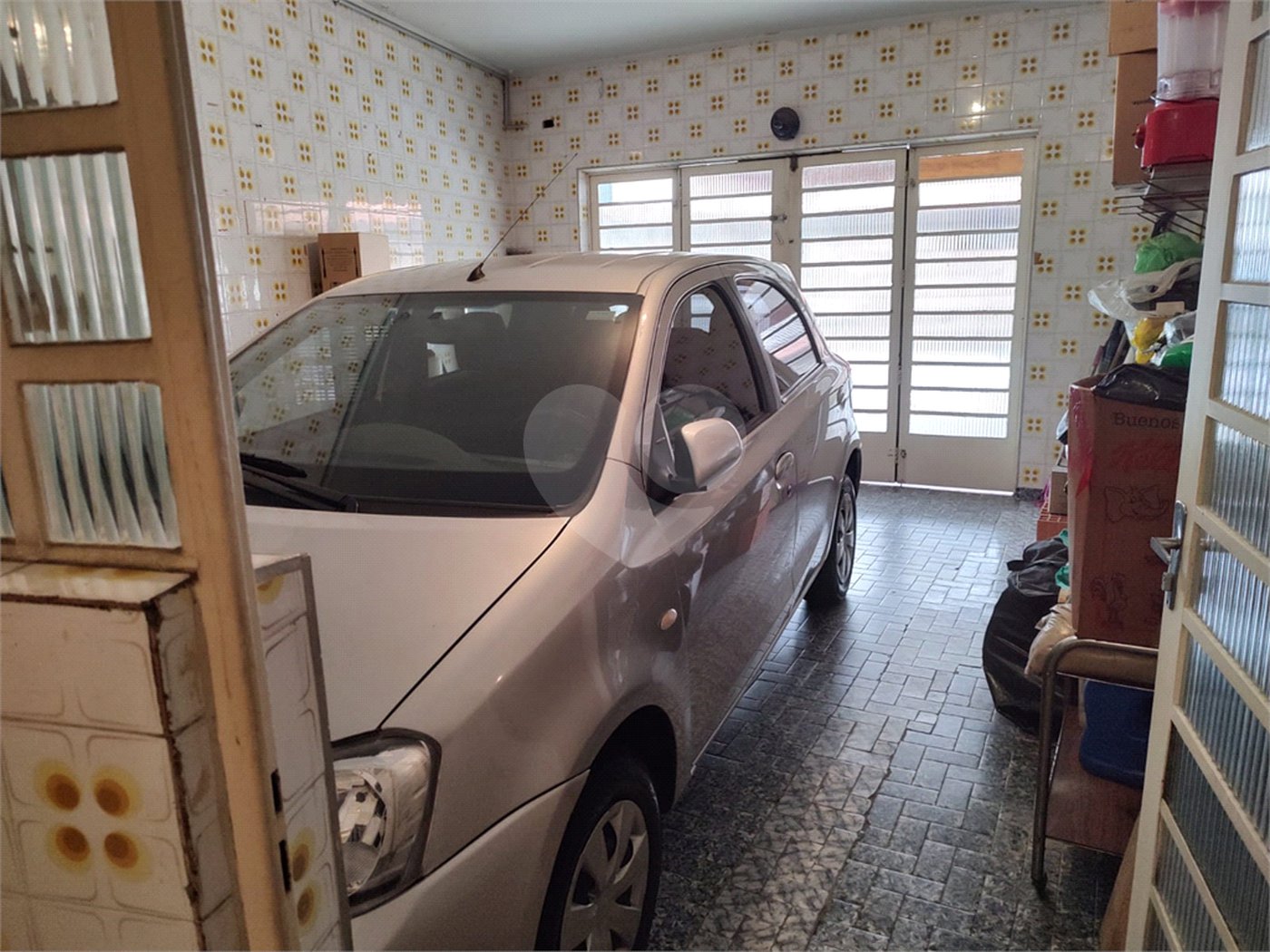 Casa à venda com 3 quartos, sendo 2 suítes, em Vila Nivi, São Paulo, SP