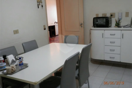 APARTAMENTO PRÓXIMO METRÔ SÃO JUDAS.