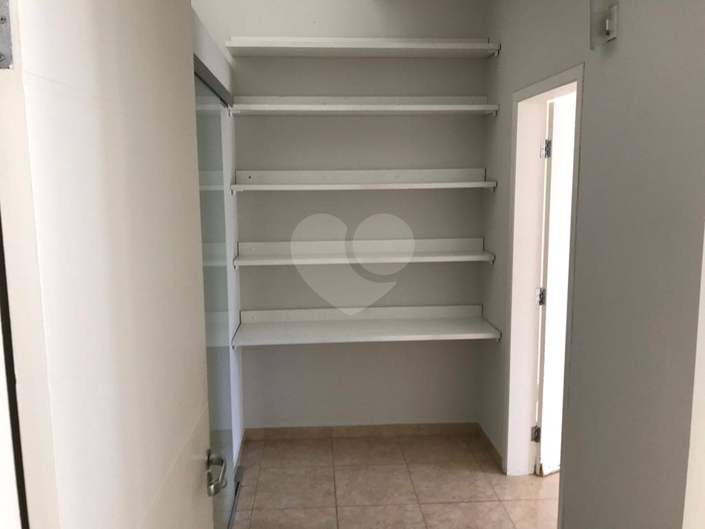 Sobrado à venda com 3 quartos, sendo 1 suíte,  em Jardim Chapadão, Campinas, SP