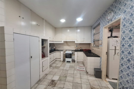 Apartamento à venda com 4 quartos, sendo 1 suíte, em Tijuca, Rio de Janeiro, RJ