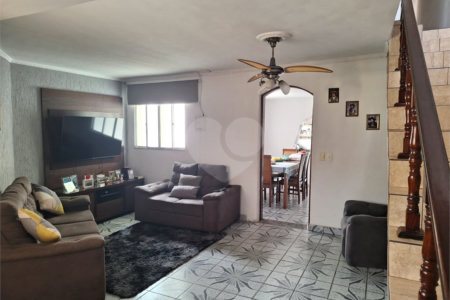 Sobrado à venda com 3 quartos em Vila Maria Alta, São Paulo, SP