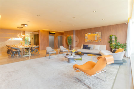 Apartamento à venda com 4 suítes em Pinheiros, São Paulo, SP