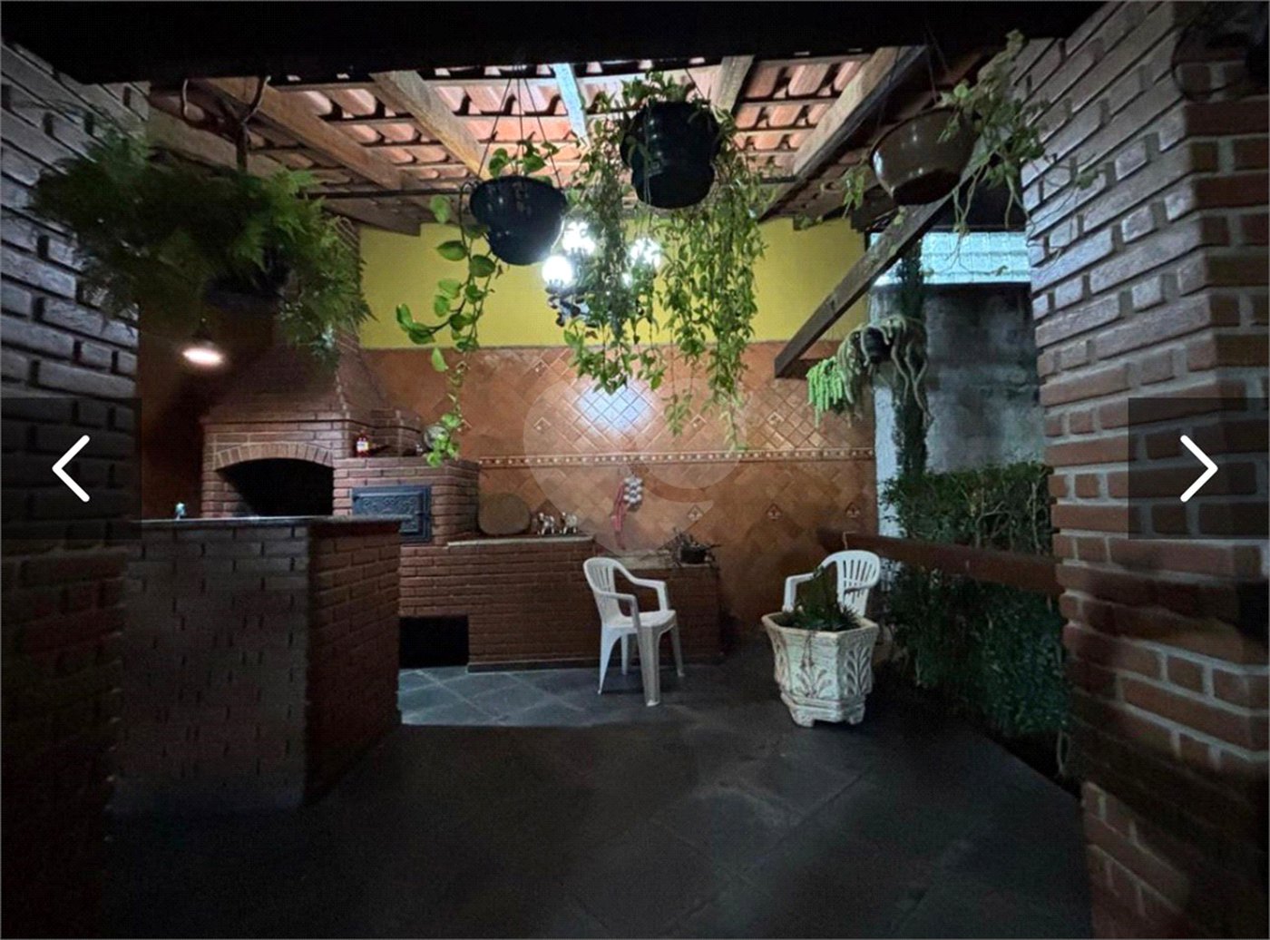 Sobrado à venda com 3 suítes em Jardim Tupã, São Paulo, SP