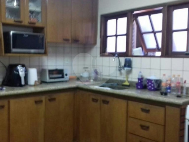 Casa à venda com 3 suítes em Santana, São Paulo, SP