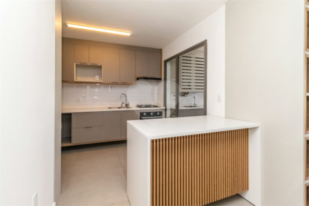 Apartamento à venda com 3 suítes em Campo Belo, São Paulo, SP