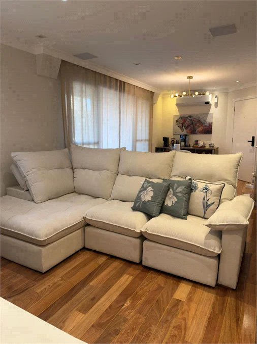 Apartamento à venda com 2 suítes em Jardim Londrina, São Paulo, SP
