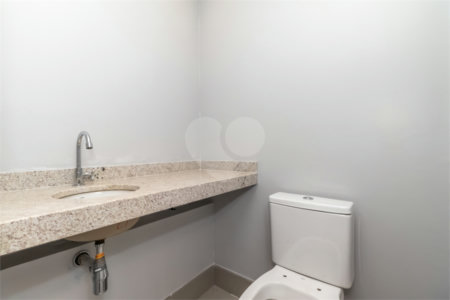 Apartamento à venda com 3 suítes em Campo Belo, São Paulo, SP