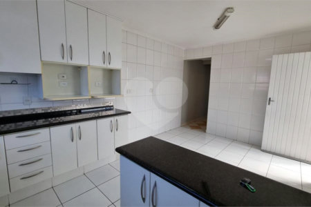 Casa à venda com 3 quartos em Jardim Ester, São Paulo, SP