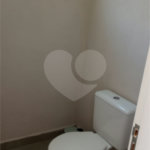 Casa à venda com 3 suítes no condomínio Picollo, Louveira - SP