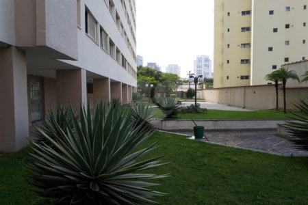 Apartamento à venda com 3 quartos, sendo 1 suíte, em Chácara Santo Antônio, São Paulo, SP