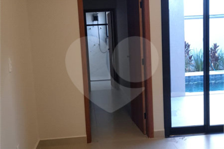 Casa à venda com 3 suítes no condomínio Jardim Laguna, Indaiatuba - SP