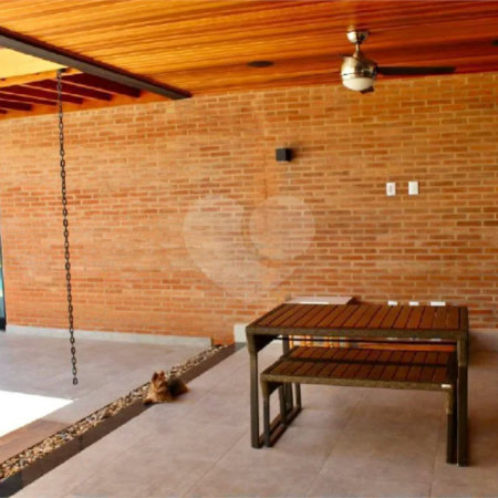 Casa à venda com 3 quartos, sendo 2 suítes, no condomínio Ibiaram 2, Itupeva - SP