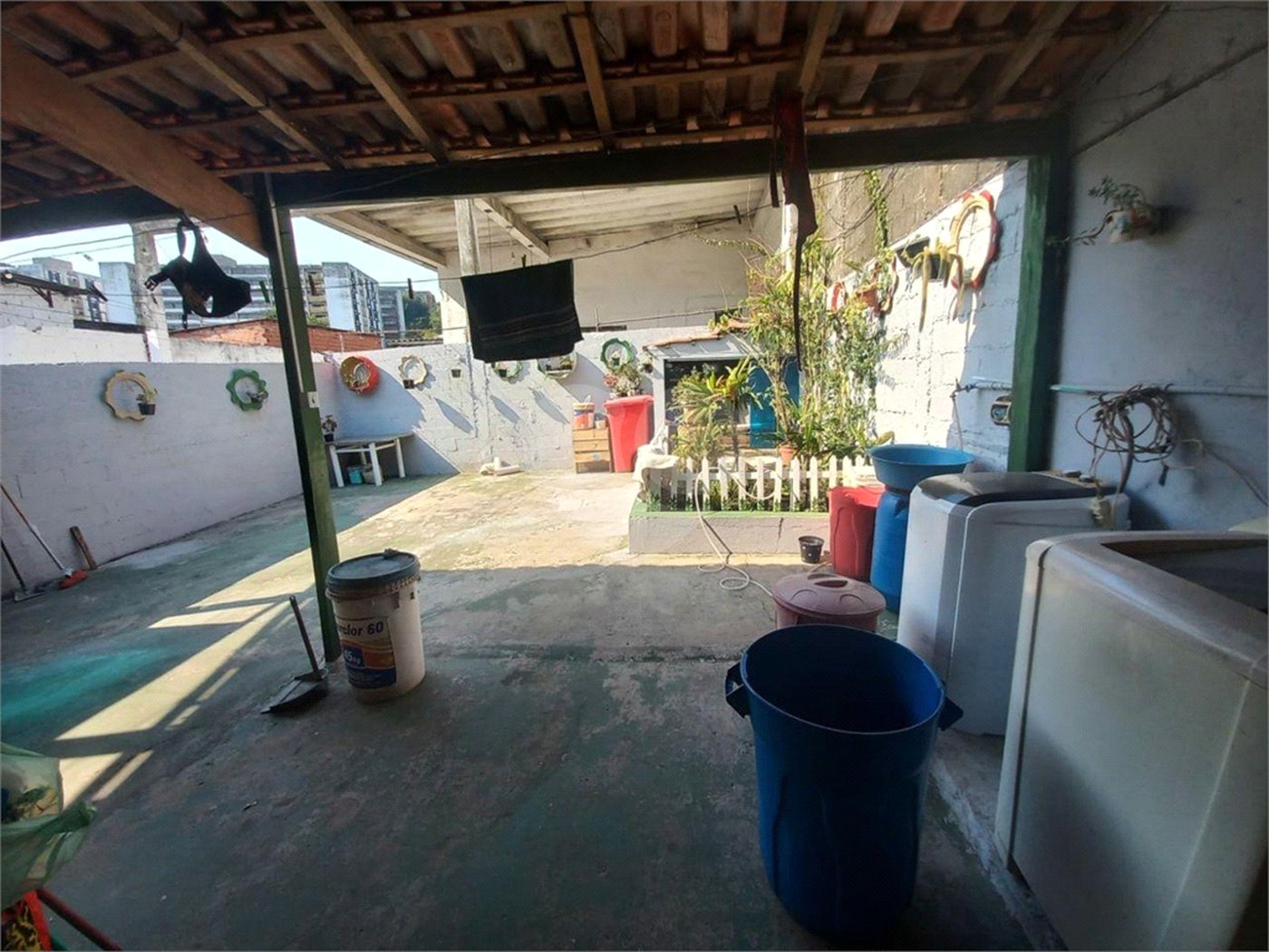 Casa à venda com 3 quartos, sendo 1 suíte, em Vila Campestre, São Paulo, SP