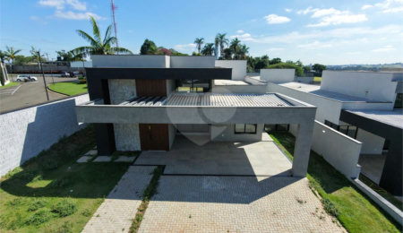Casa à venda com 4 suítes no condomínio Saint Patrick, Sorocaba - SP
