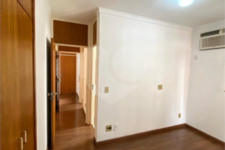 Apartamento à venda com 2 quartos, sendo 1 suíte, no Centro, Ribeirão Preto, SP