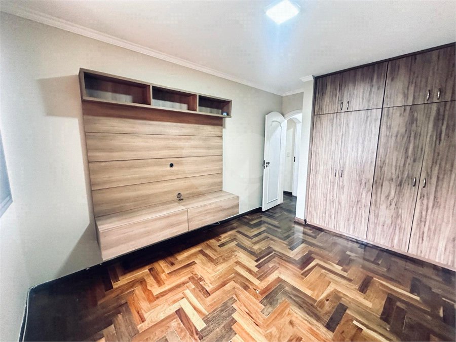 Apartamento à venda com 3 quartos, sendo 1 suíte, em Alto da Boa Vista, São Paulo, SP