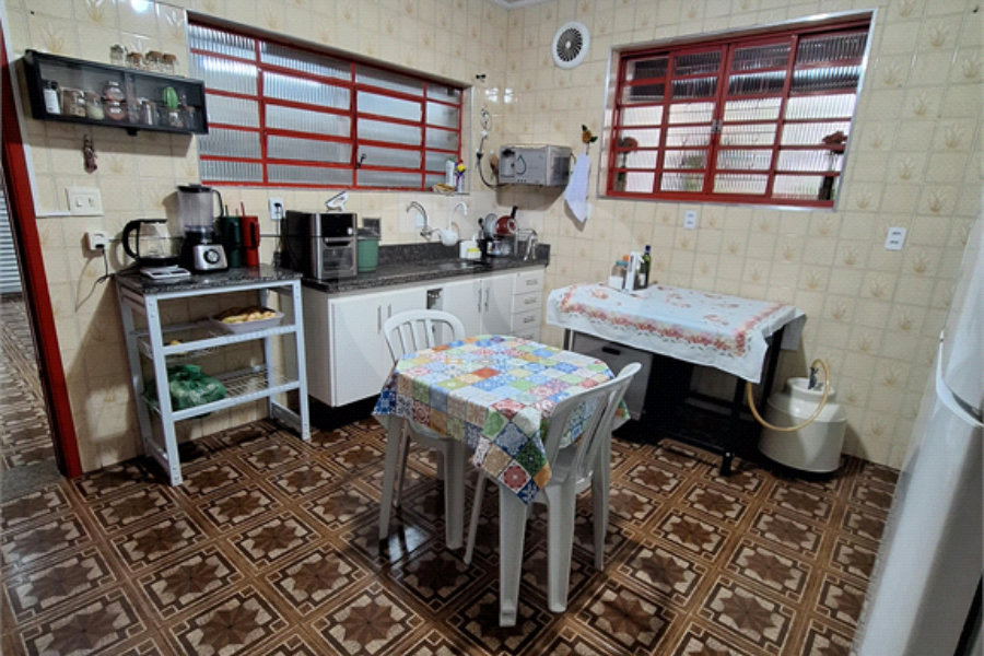 Sobrado à venda com 3 quartos em Tremembé, São Paulo, SP