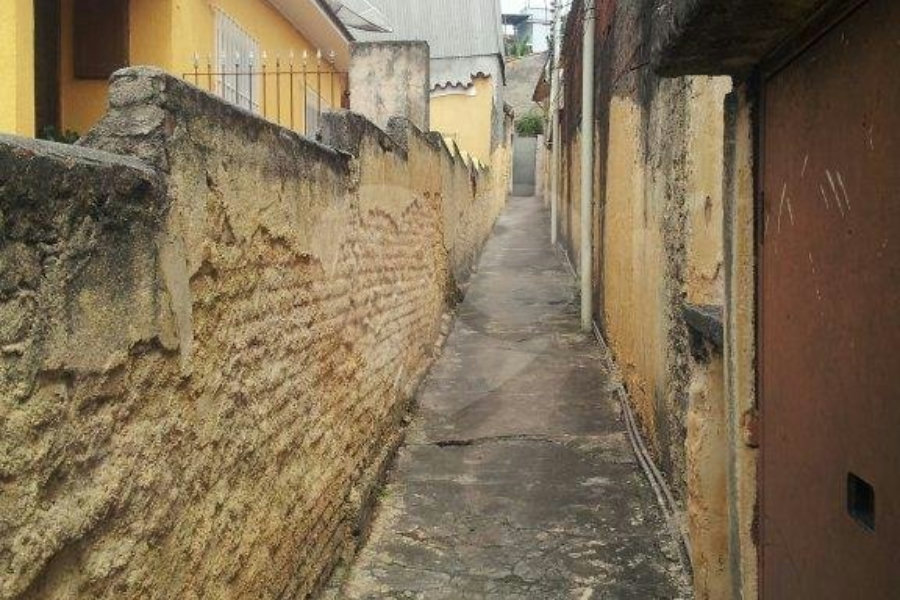Terreno à venda com 6 quartos, sendo 2 suítes, em Vila Maria Alta, São Paulo, SP