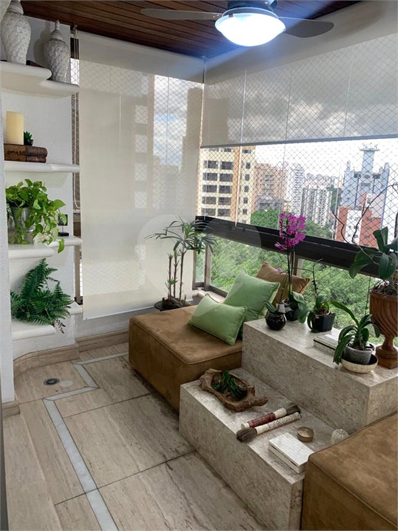 Apartamento à venda com 3 suítes em Vila Suzana, São Paulo, SP