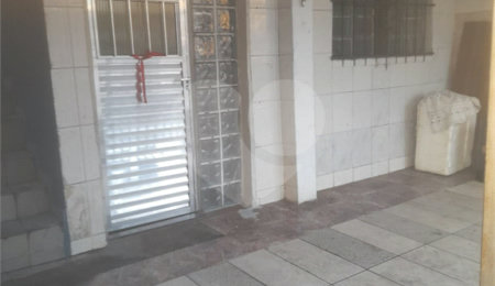 Sobrado à venda com 4 quartos em Tremembé, São Paulo, SP