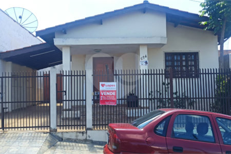 Casa à venda com 2 quartos, sendo 1 suíte,  no Centro, Vinhedo, SP