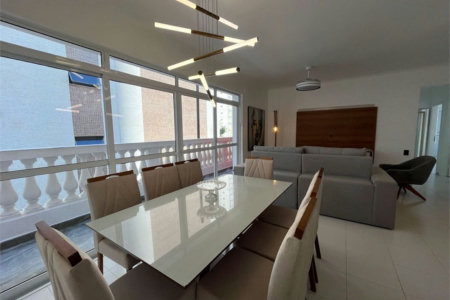 Apartamento Residencial à venda, Centro, Guarujá - AP0133.