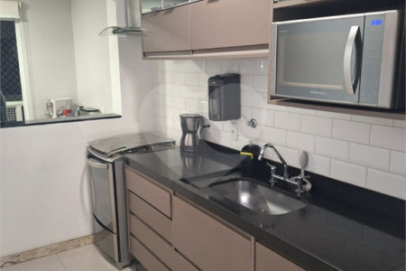 Apartamento à venda com 3 quartos, sendo 1 suíte, em Vila Andrade, São Paulo, SP
