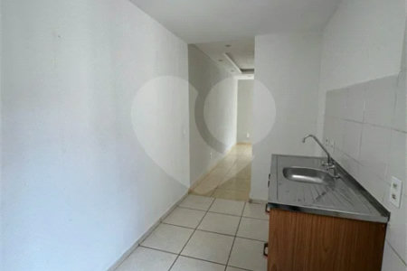 Apartamento à venda com 2 quartos em Santa Cruz, Rio de Janeiro, RJ