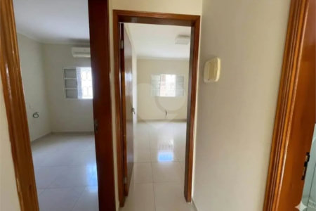 Casa à venda com 2 quartos, sendo 1 suíte, no condomínio Alvorada, Araraquara - SP