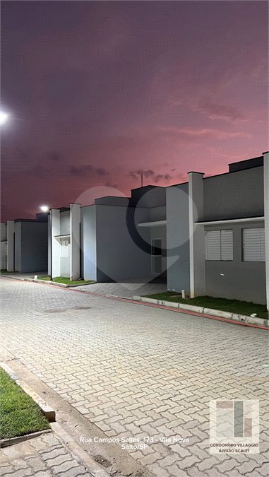 Casa à venda com 2 suítes no condomínio Villággio Álvaro Scalet, Salto - SP