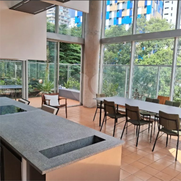 Apartamento à venda com 2 quartos em Pinheiros, São Paulo, SP