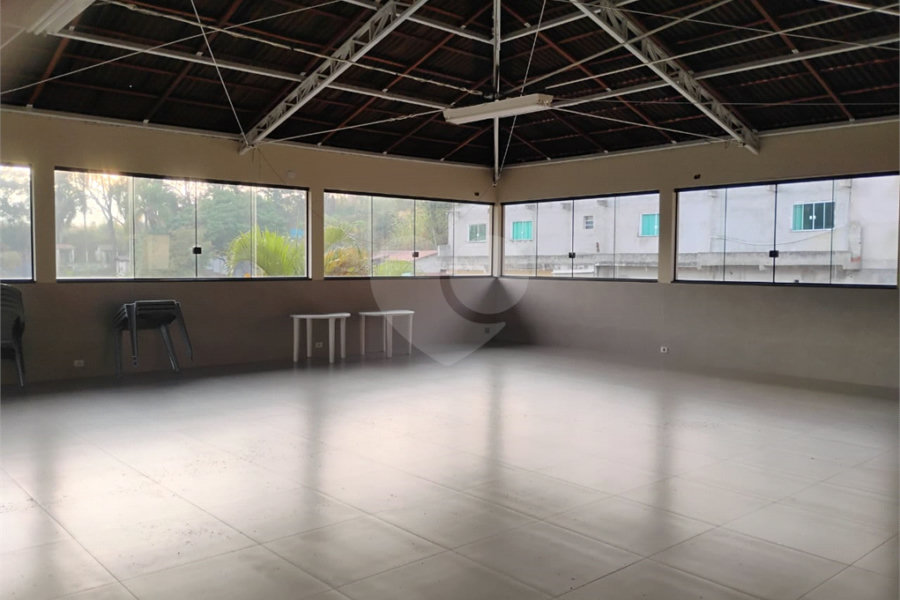 Casa à venda com 4 quartos em Barreiro, Mairiporã, SP