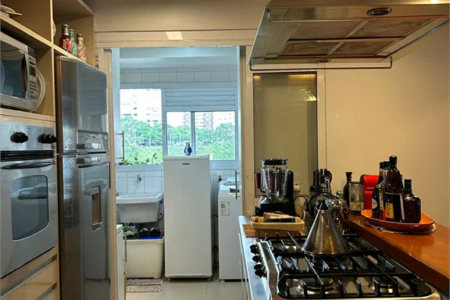 Apartamento à venda com 2 quartos, sendo 1 suíte, em Vila Andrade, São Paulo, SP