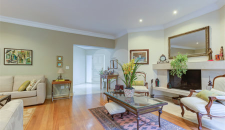 Casa à venda com 4 suítes no condomínio Vila Verde, São Paulo - SP