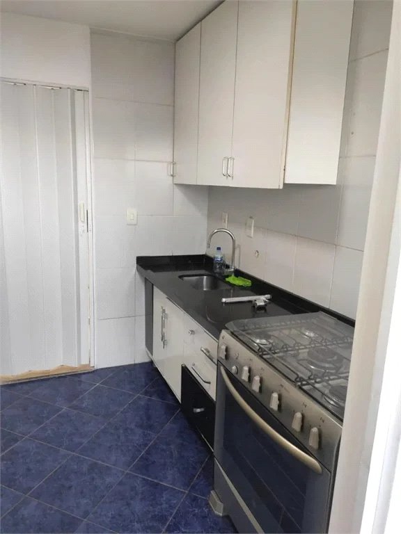 Apartamento à venda com 2 quartos em Jardim Taboão, São Paulo, SP